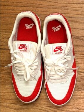 Nike SB GTS Return White and Red Men's Skate Sneakers
